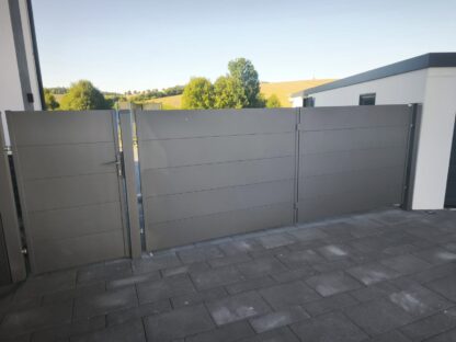 Einfahrtstor 1.5 x 3 - 5m Hoftor Gartentor Doppelflügeltor Tor Metallplattentor Sichtschutz – Bild 5